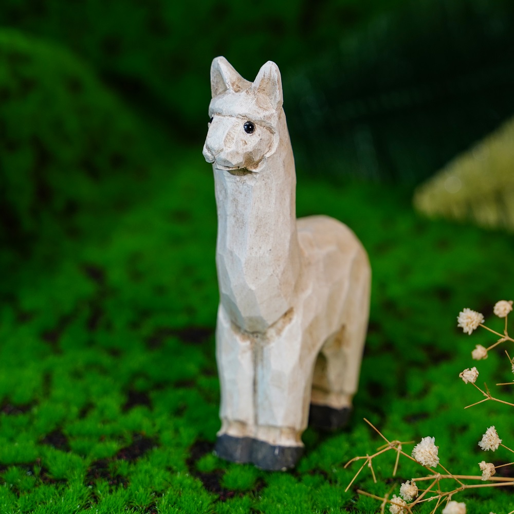 Alpaca Handmade Wood Carving, Solid Wood Ornaments, Handmade Wood Crafts