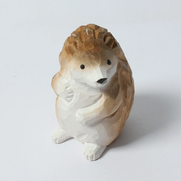 Hedgehog solid wood hand-carved ornaments