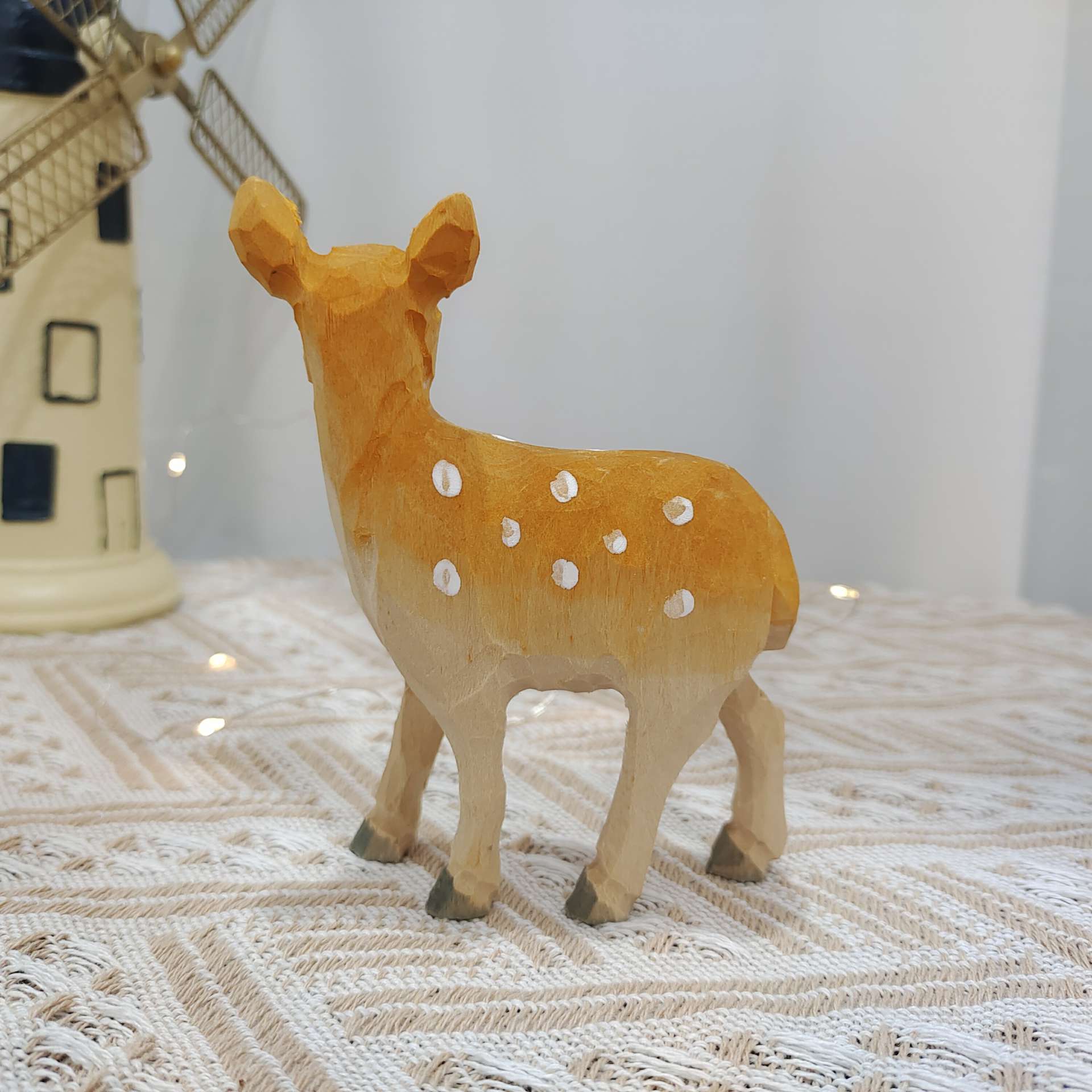 Deer handmade wood carving solid wood ornaments